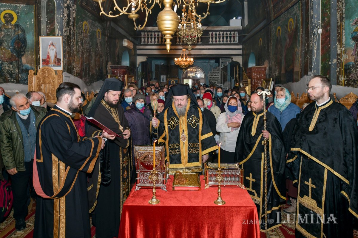 Cuviosul Alexie, omul lui Dumnezeu, cinstit la biserica sa din București  166228