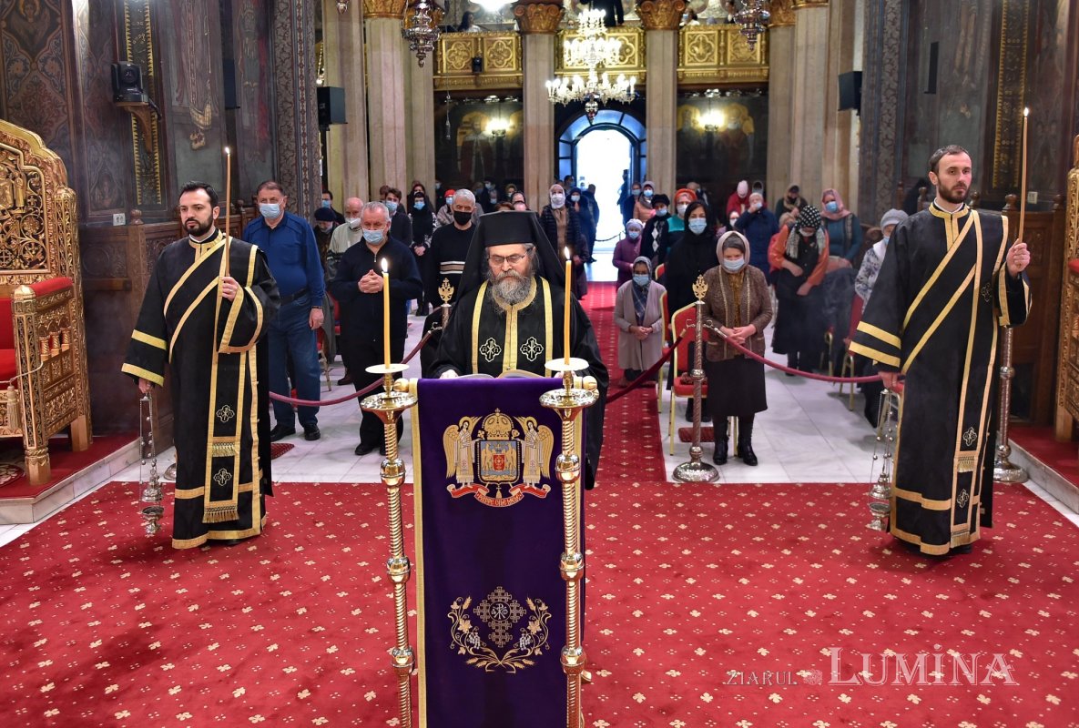 Ultima parte a Canonului Mare la Catedrala Patriarhală 166346