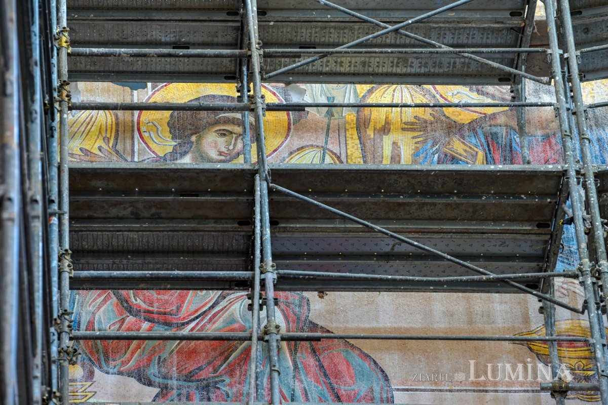 Un mozaic pentru istoria Bisericii și a României 166409