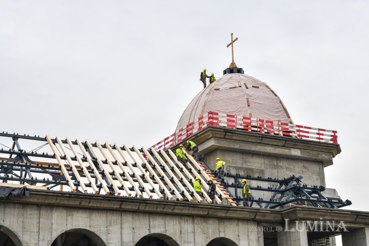 Un mozaic pentru istoria Bisericii și a României 166419