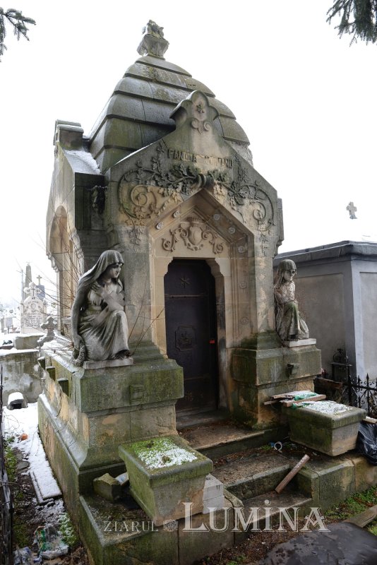 Un cimitir cât toată istoria Caracalului 166689