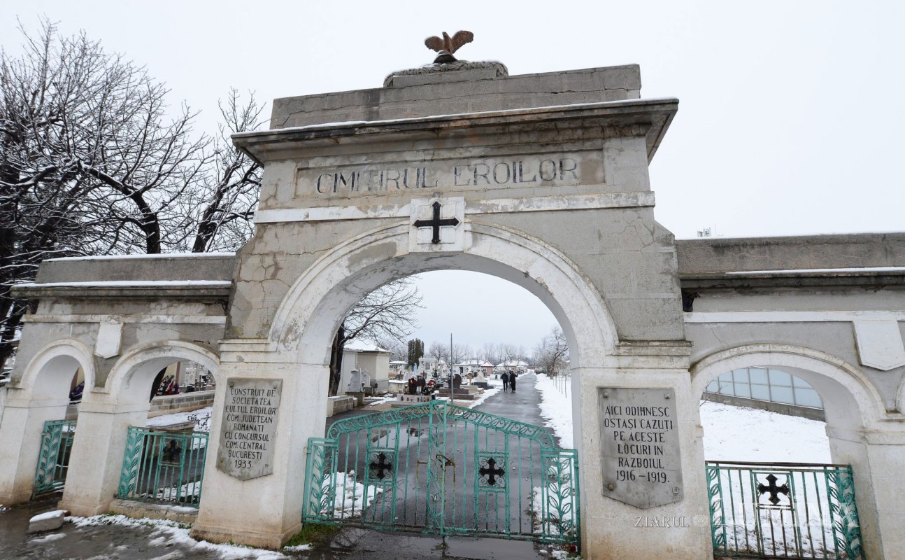 Un cimitir cât toată istoria Caracalului 166706