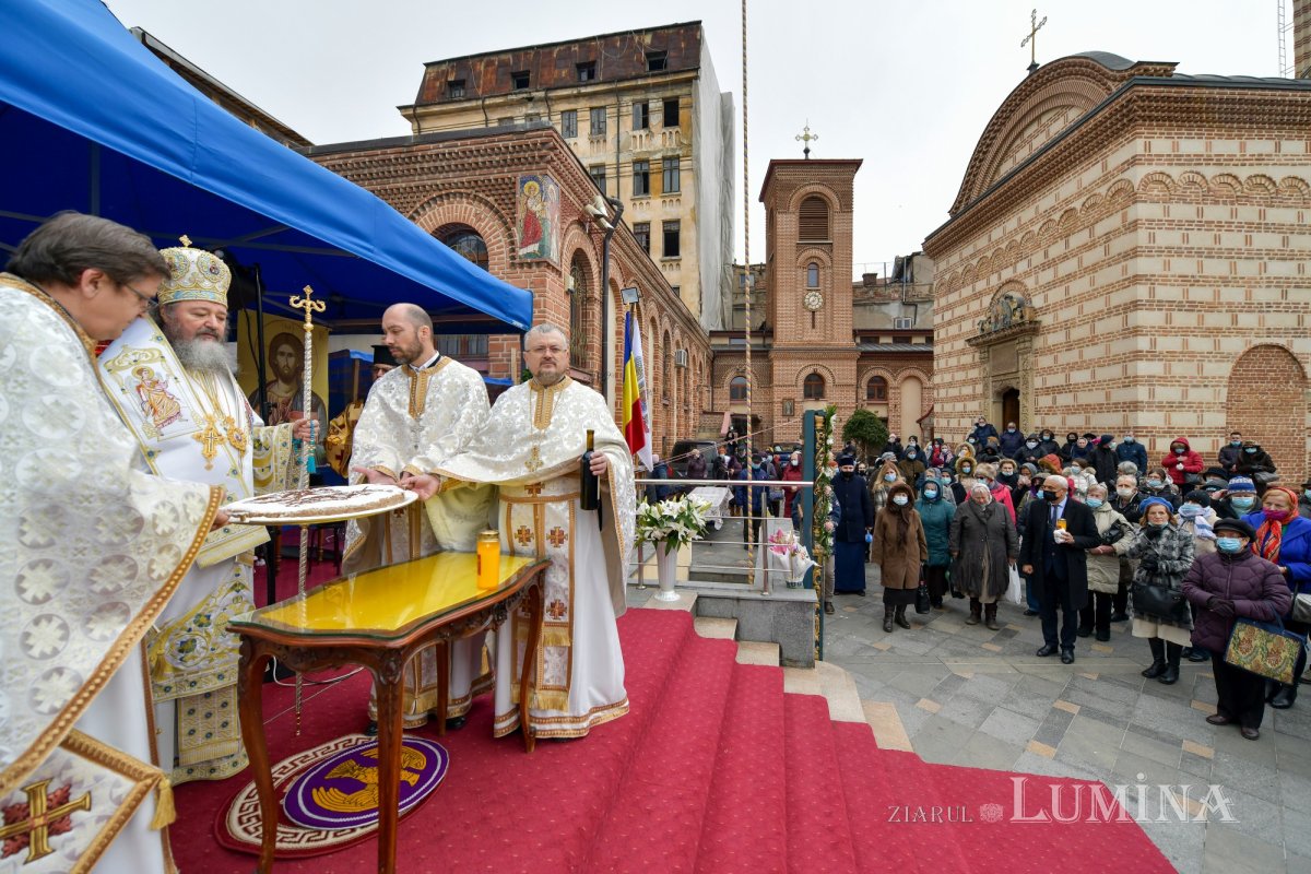 Hramul istoric al Bisericii Domnești din Bucureşti 166892