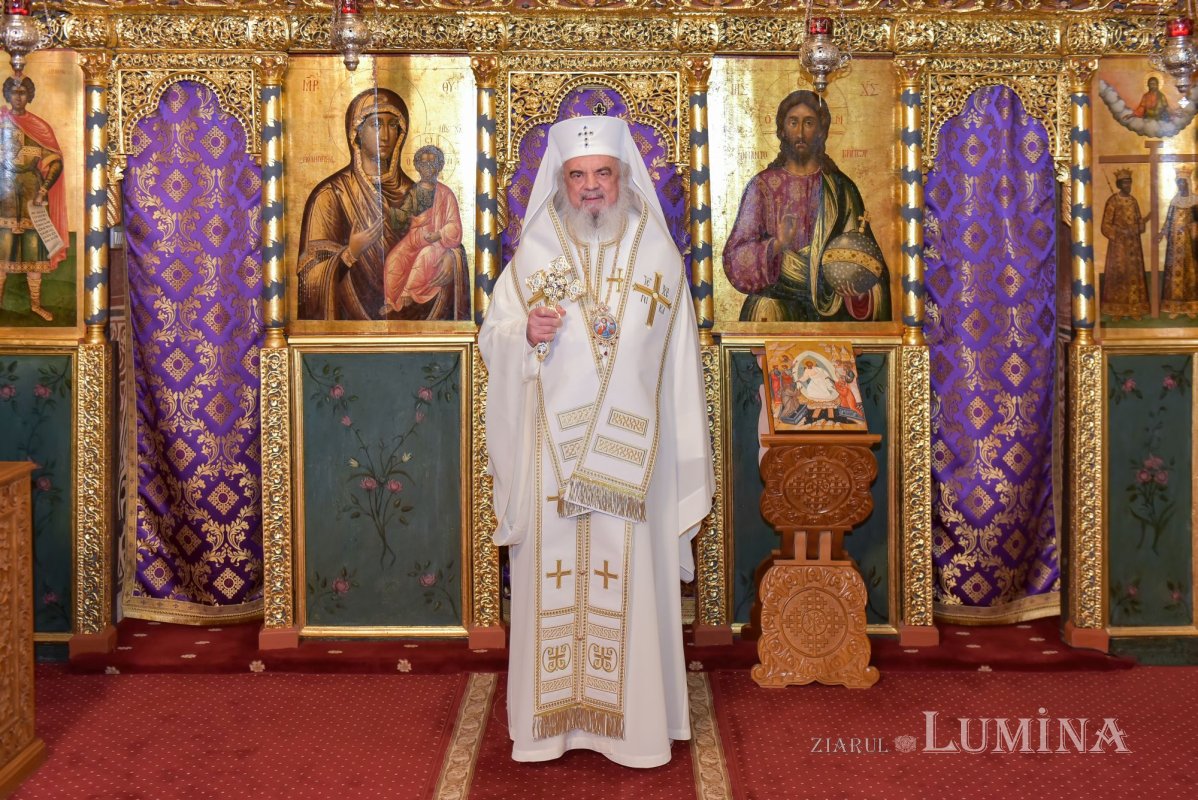 „Deodată cu iertarea păcatelor, Hristos dăruieşte omului libertatea de a se mişca” 167006