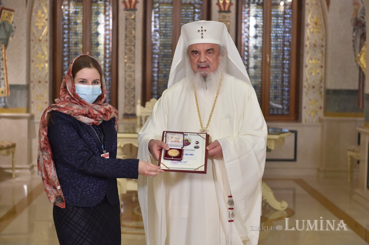 Diploma omagială cu medalie a anului 2020 oferită preşedinţilor filialelor ASCOR 167506