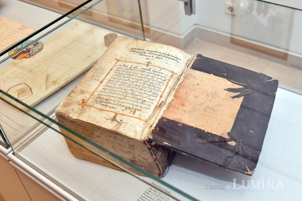 Expoziție dedicată Mănăstirii Voroneț la Biblioteca Academiei Române 167694