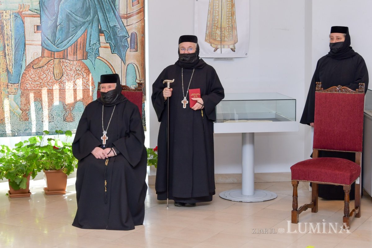 Expoziție dedicată Mănăstirii Voroneț la Biblioteca Academiei Române 167721