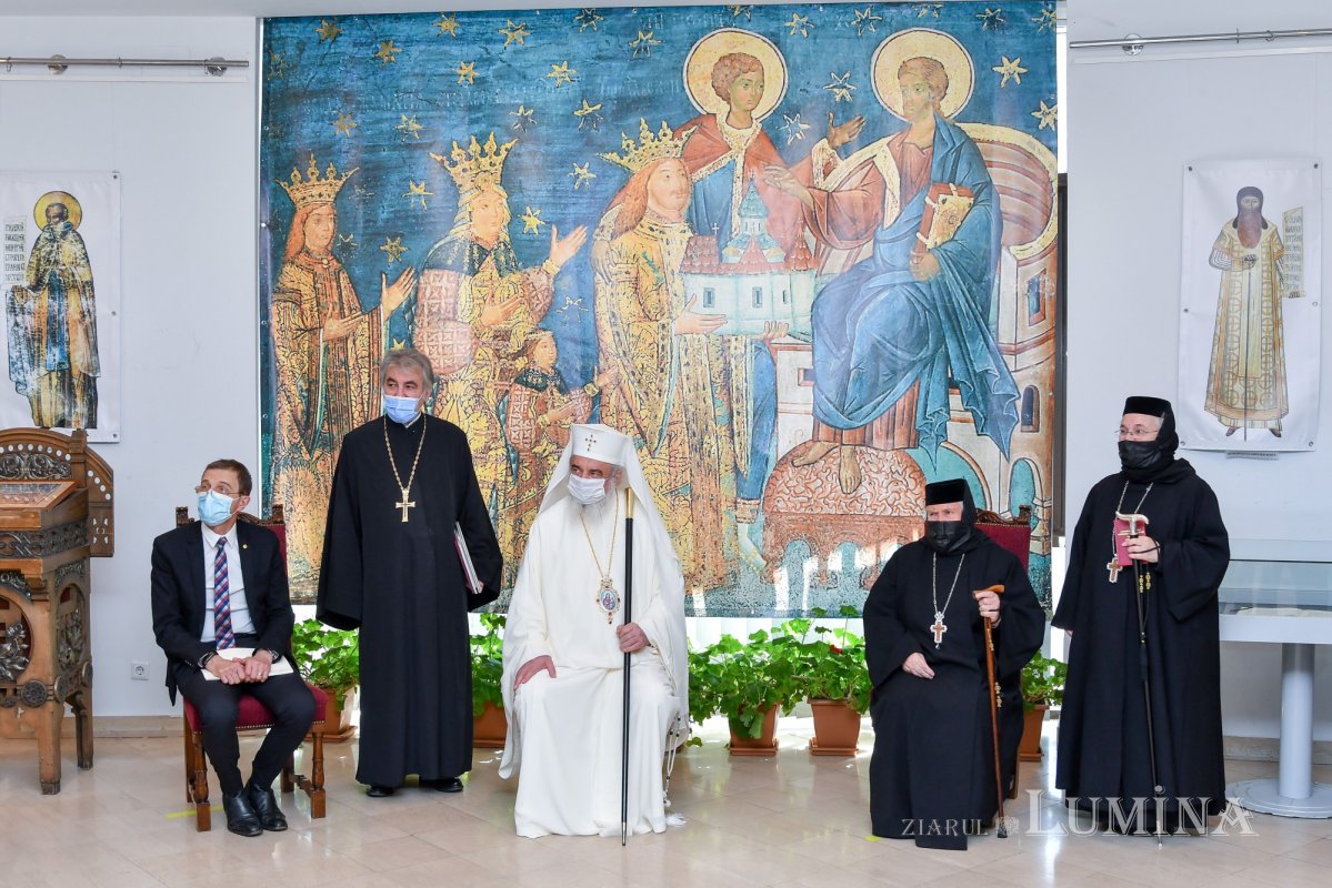 Expoziție dedicată Mănăstirii Voroneț la Biblioteca Academiei Române 167728