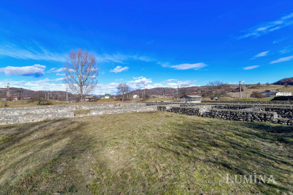 Pe urmele romanilor și ale dacilor liberi 167586