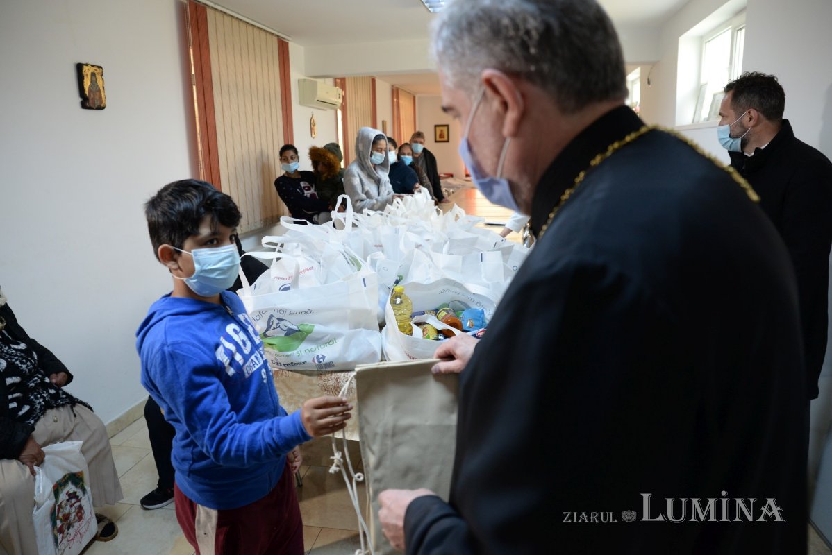 Acțiuni filantropice în București de Ziua Internațională a Romilor 167870