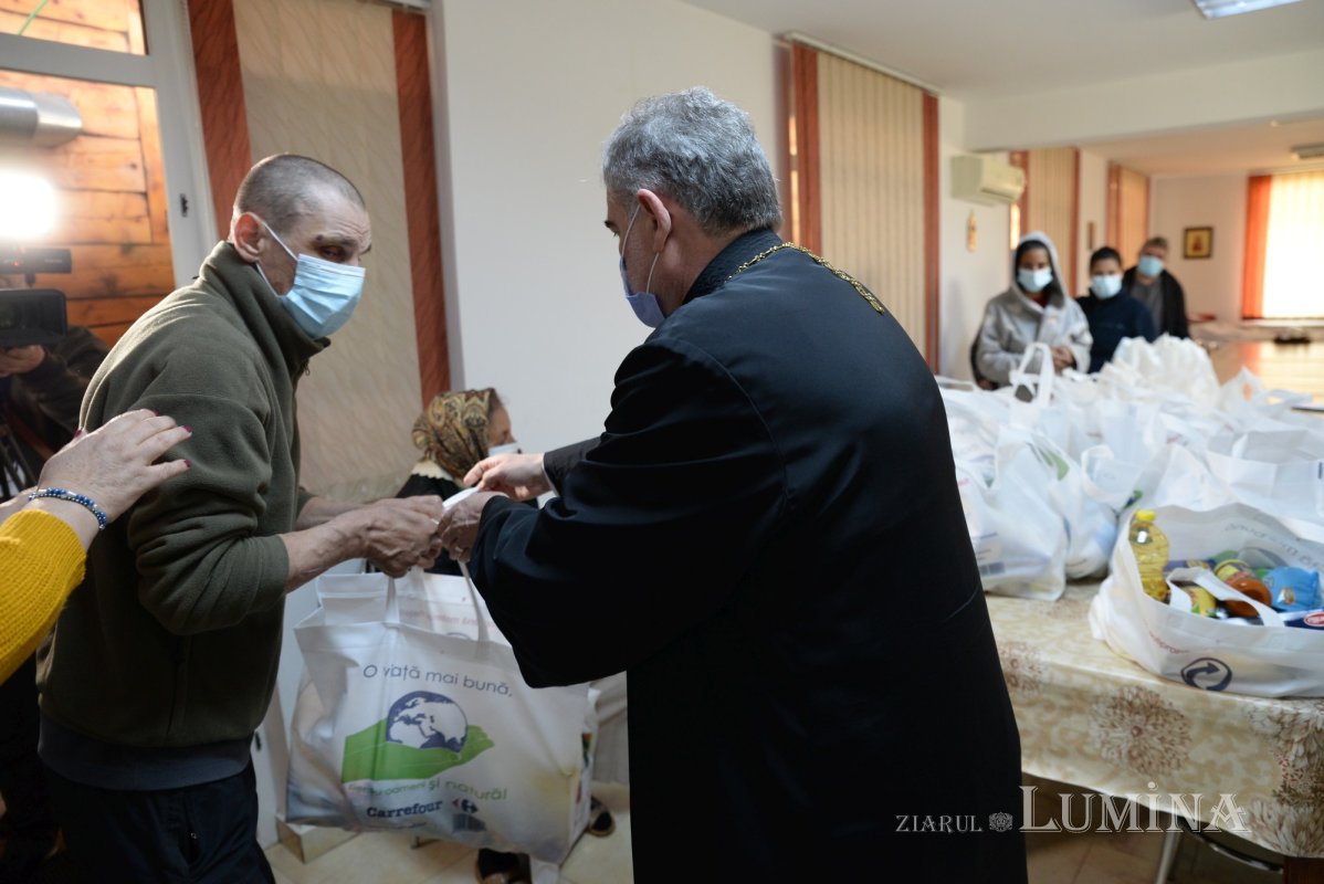 Acțiuni filantropice în București de Ziua Internațională a Romilor 167872