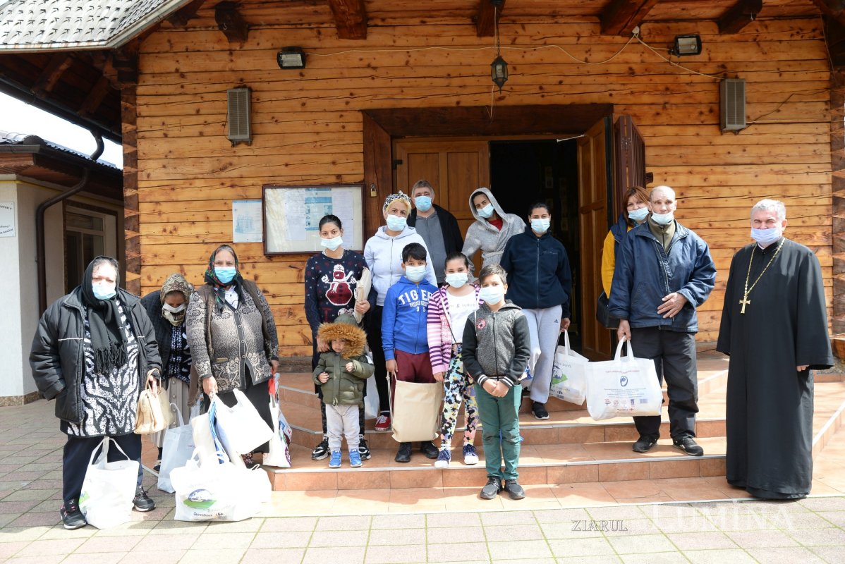 Acțiuni filantropice în București de Ziua Internațională a Romilor 167885