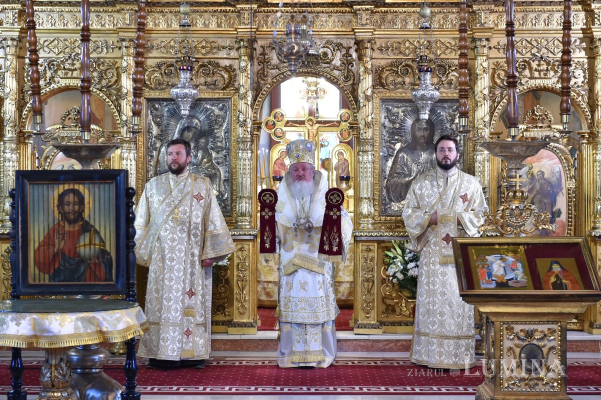 Binecuvântare patriarhală în zi de hram la Mănăstirea Cernica 168074