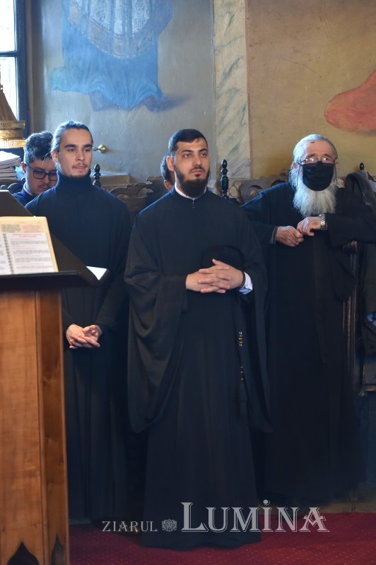 Binecuvântare patriarhală în zi de hram la Mănăstirea Cernica 168079