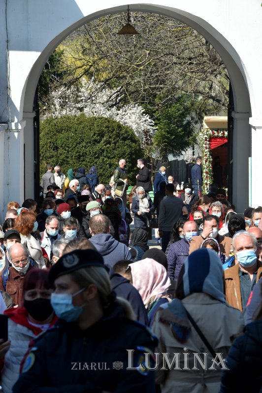 Binecuvântare patriarhală în zi de hram la Mănăstirea Cernica 168091