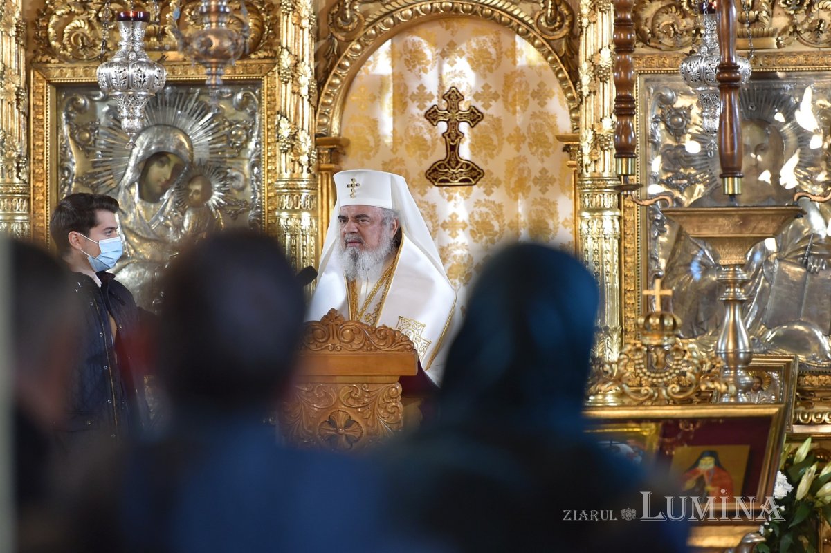 Binecuvântare patriarhală în zi de hram la Mănăstirea Cernica 168096