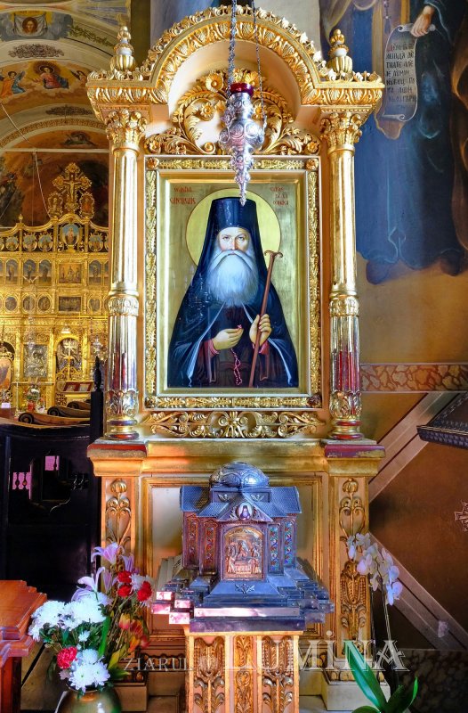 Istorie, credinţă  şi înnoire în Lavra Sfântului Calinic 168141