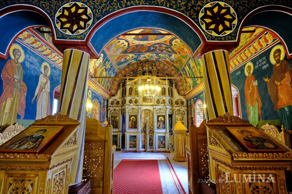 Istorie, credinţă  şi înnoire în Lavra Sfântului Calinic 168160