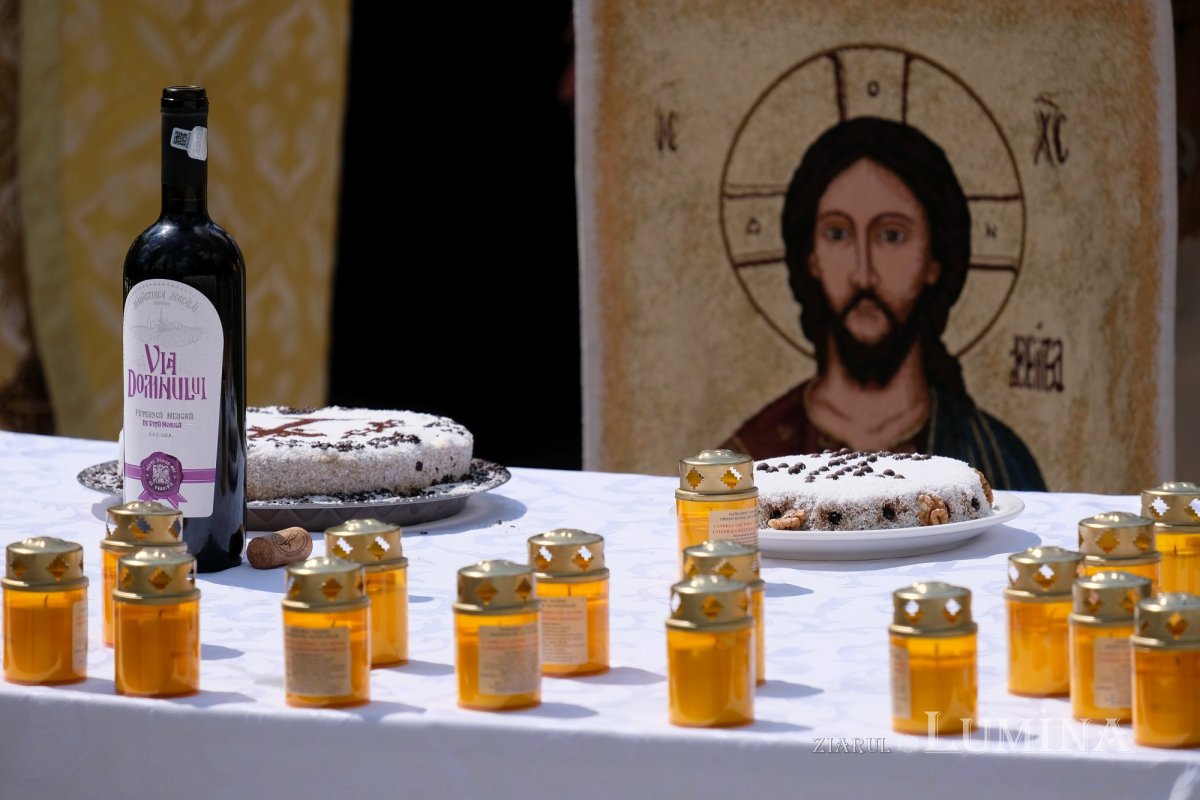 Membrii și donatorii marcanți ai Academiei Române pomeniți în cimitirul Bellu 168932