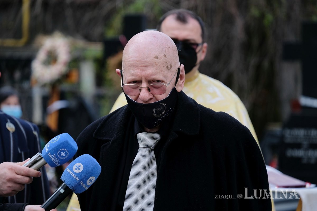 Membrii și donatorii marcanți ai Academiei Române pomeniți în cimitirul Bellu 168940