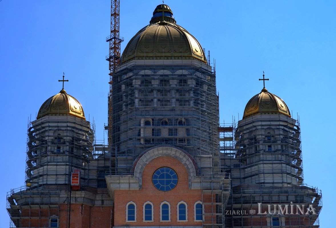 Şantierul Catedralei Mântuirii Neamului în preajma sărbătorilor pascale  169009