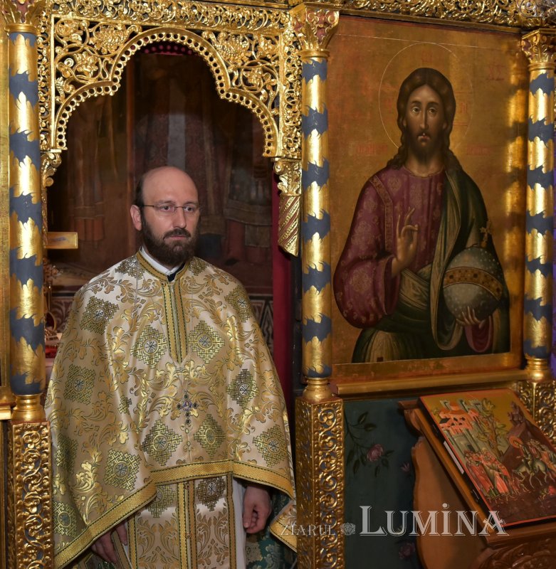 „Sărbătoarea Floriilor, arvună a biruinţei lui Hristos asupra morţii” 169127
