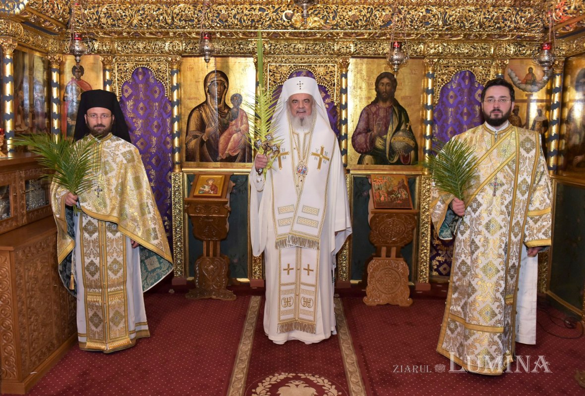 „Sărbătoarea Floriilor, arvună a biruinţei lui Hristos asupra morţii” 169131