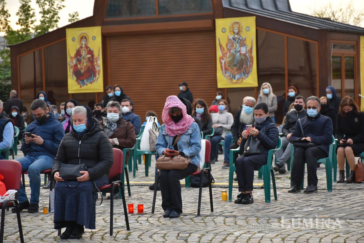 Slujba Sfintelor Pătimiri ale Domnului, la Catedrala Patriarhală 169707
