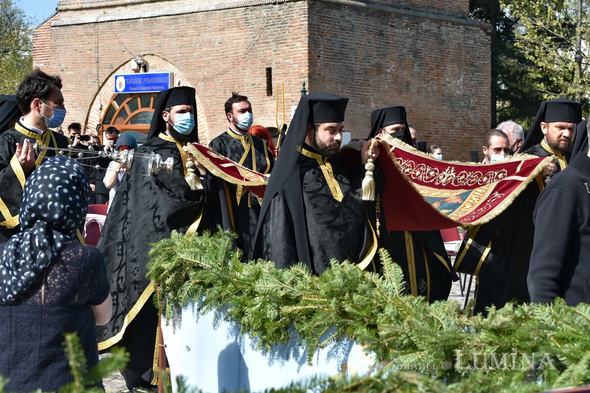 Denia Prohodului Domnului, pe Colina Patriarhiei 169758