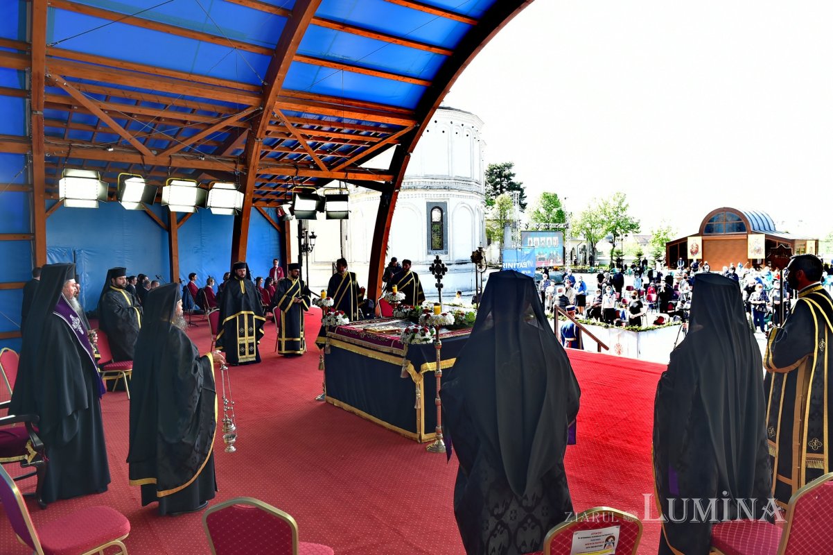 Denia Prohodului Domnului, pe Colina Patriarhiei 169759