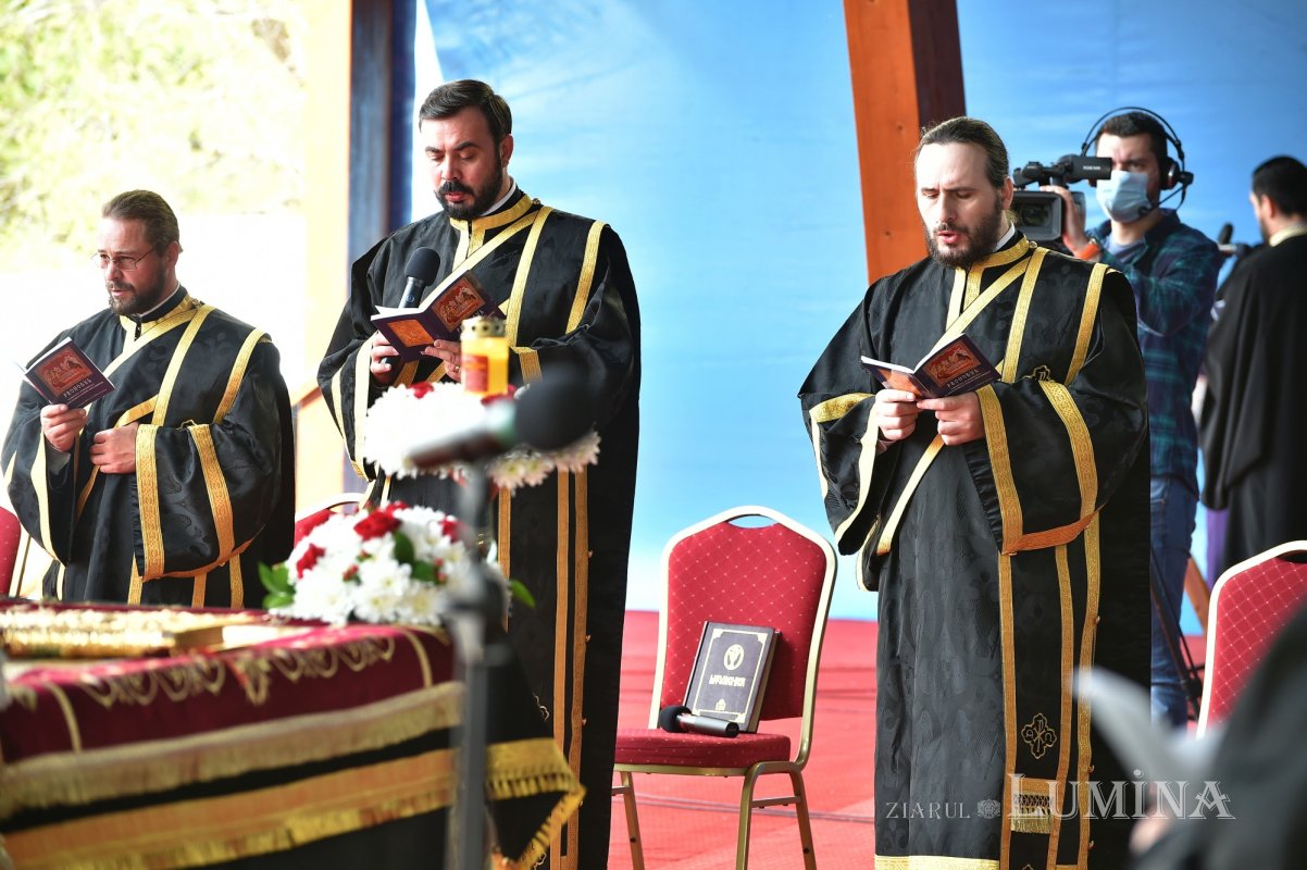 Denia Prohodului Domnului, pe Colina Patriarhiei 169772