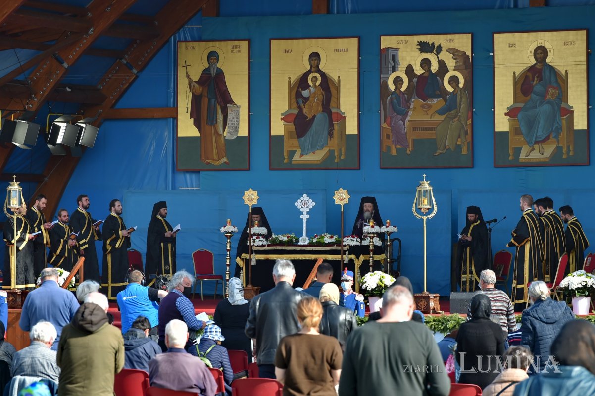 Denia Prohodului Domnului, pe Colina Patriarhiei 169781