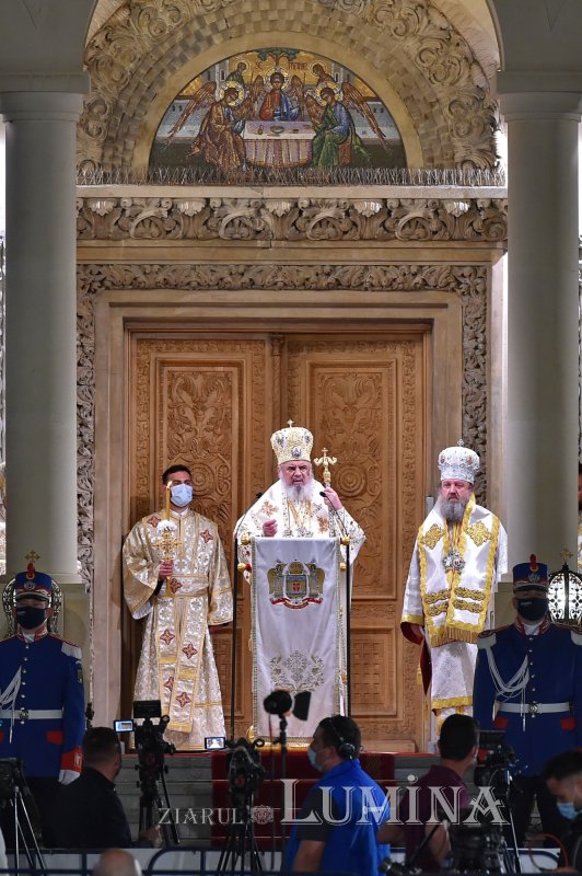 Sfânta Liturghie pascală la Patriarhie 169889