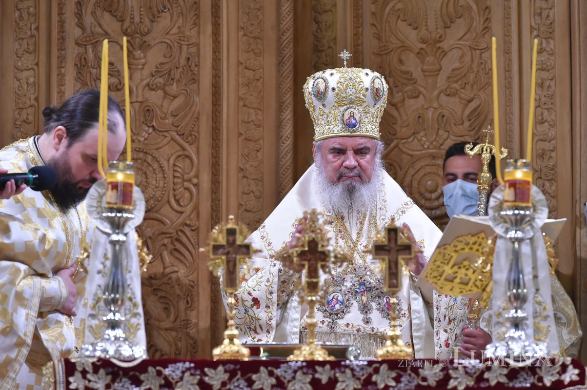 Sfânta Liturghie pascală la Patriarhie 169893