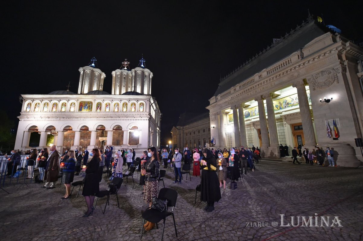Sfânta Liturghie pascală la Patriarhie 169898