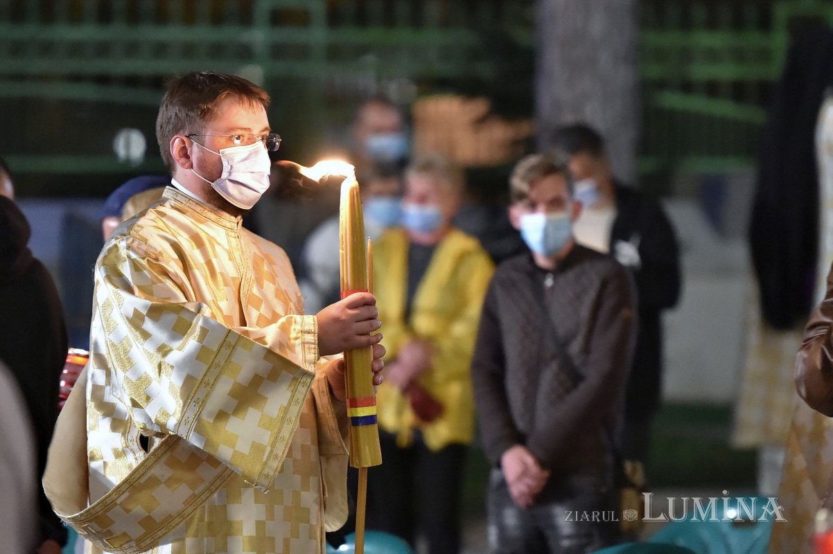 Slujba Învierii Domnului pe Colina Bucuriei 169920