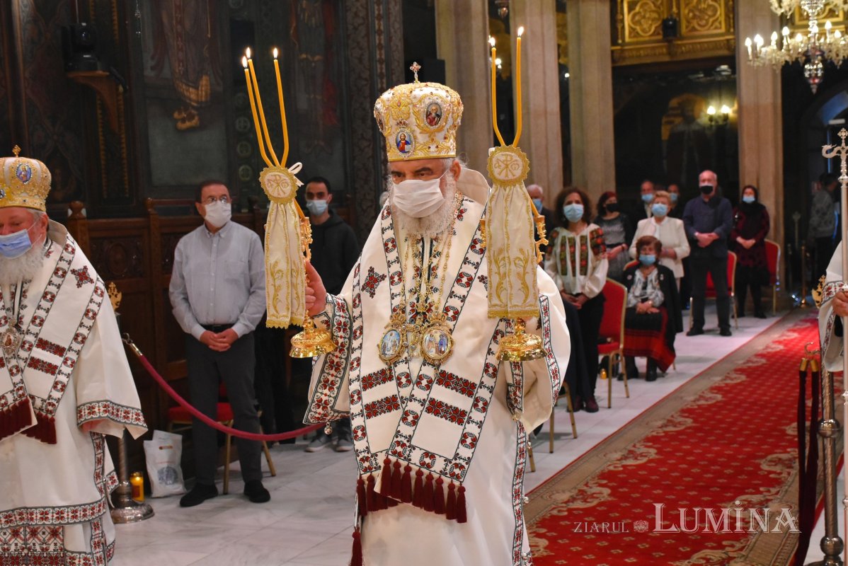 Vecernia misionară din prima zi de Paști la Catedrala Patriarhală 169951