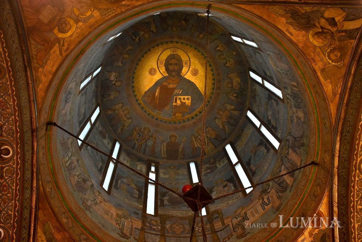 Vecernia misionară din prima zi de Paști la Catedrala Patriarhală 169953