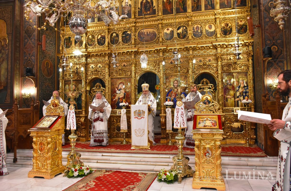 Vecernia misionară din prima zi de Paști la Catedrala Patriarhală 169961