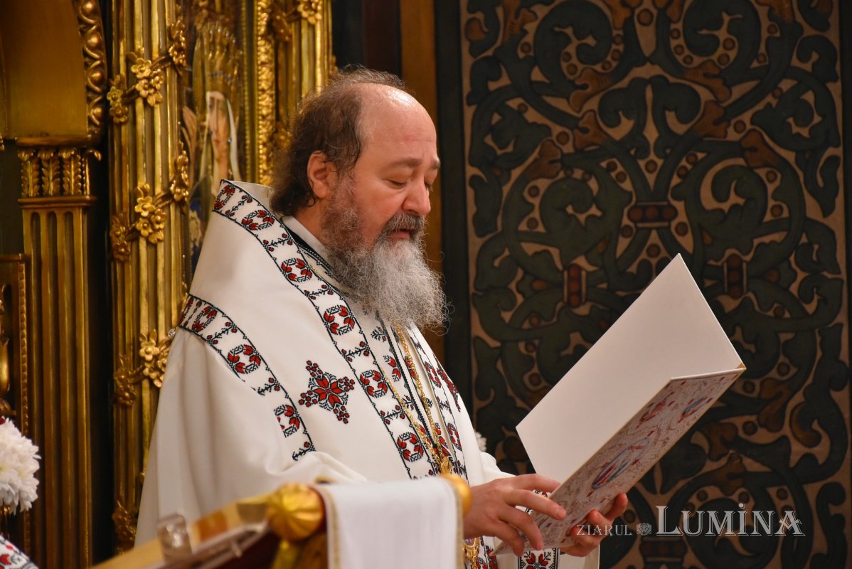 Vecernia misionară din prima zi de Paști la Catedrala Patriarhală 169971