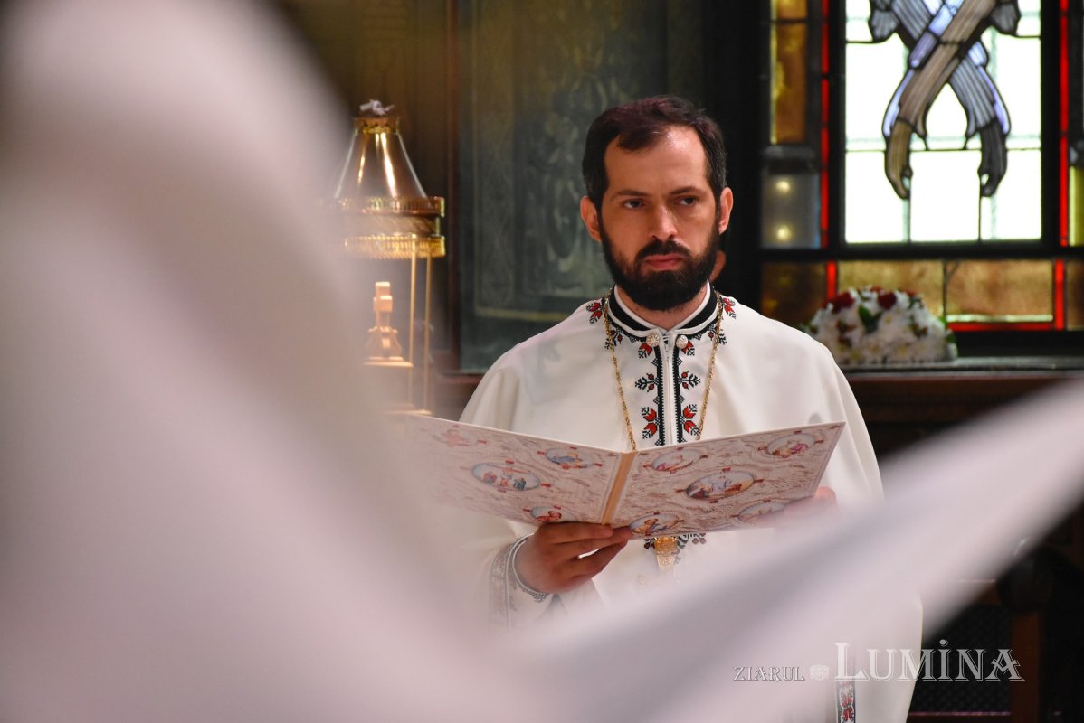 Vecernia misionară din prima zi de Paști la Catedrala Patriarhală 169973