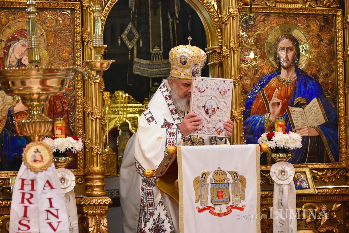 Vecernia misionară din prima zi de Paști la Catedrala Patriarhală 169976