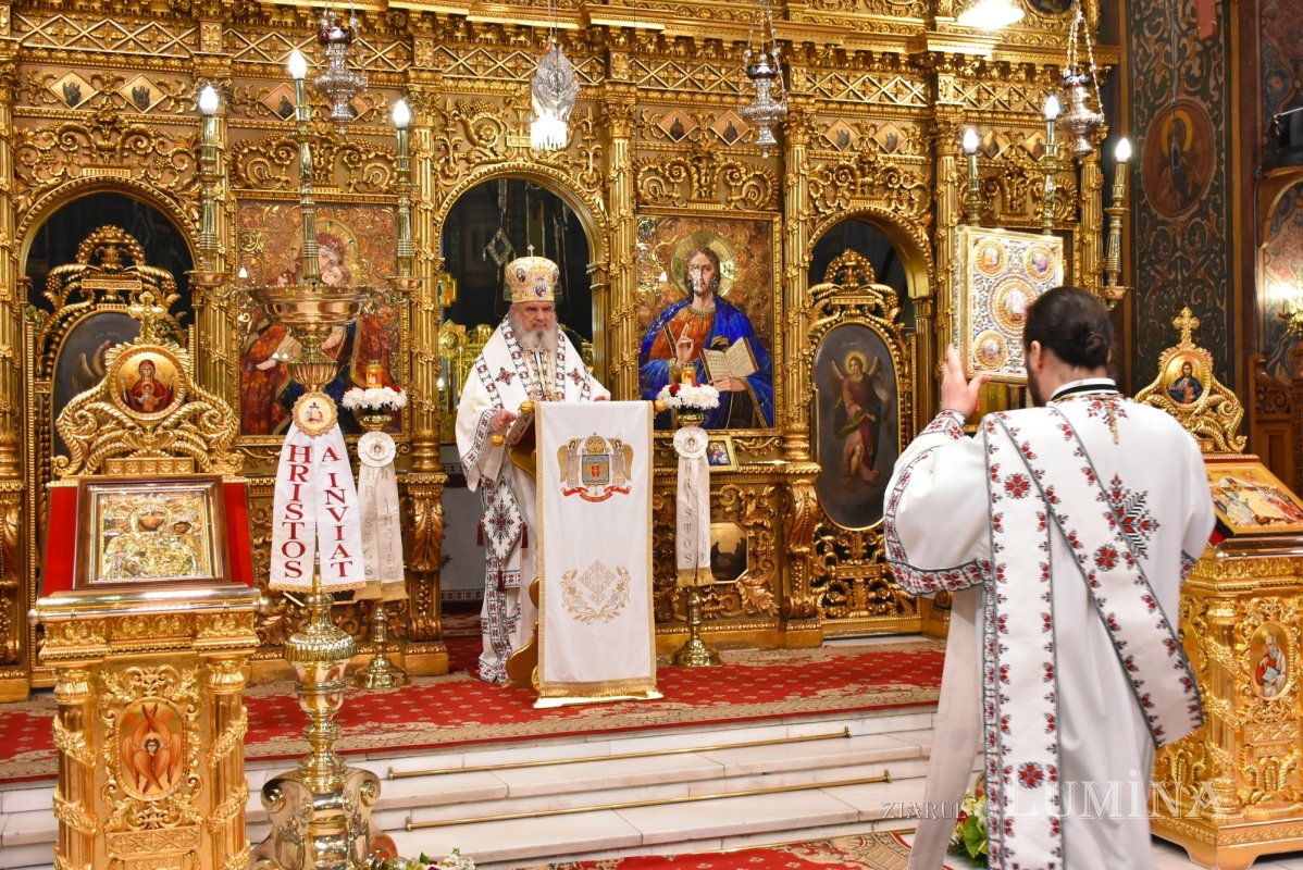 Vecernia misionară din prima zi de Paști la Catedrala Patriarhală 169979