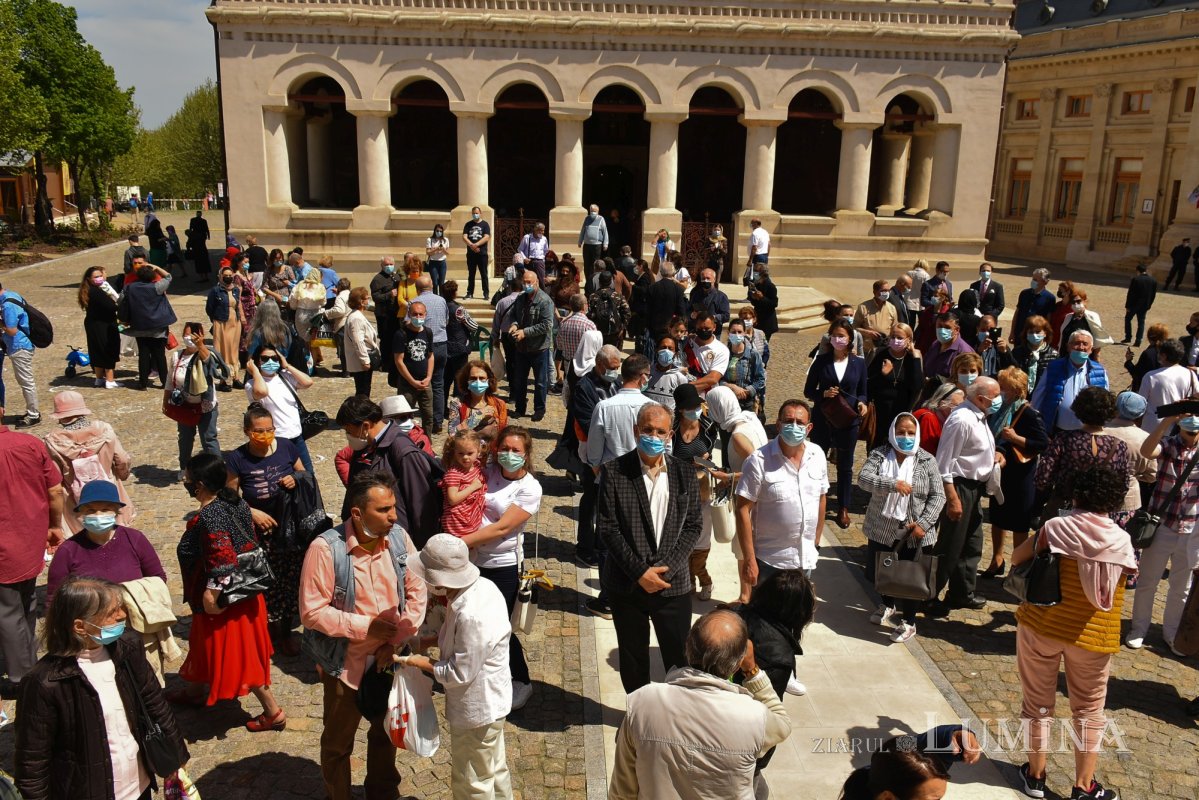 Vecernia misionară din prima zi de Paști la Catedrala Patriarhală 169999