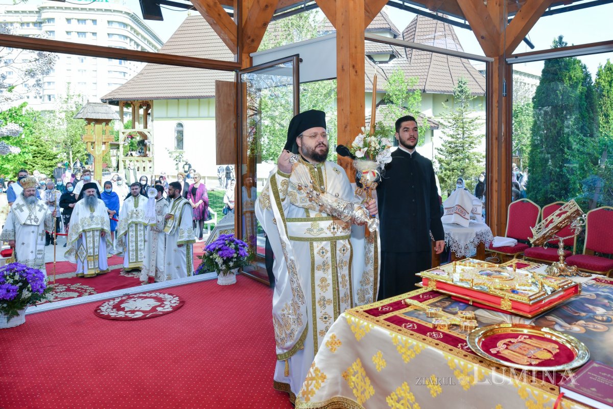 Zi de hram la Paraclisul Catedralei Naționale 170022