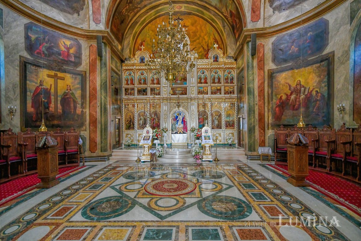 Binecuvântarea Izvorului Tămăduirii la mănăstirea prahoveană Ghighiu 170513