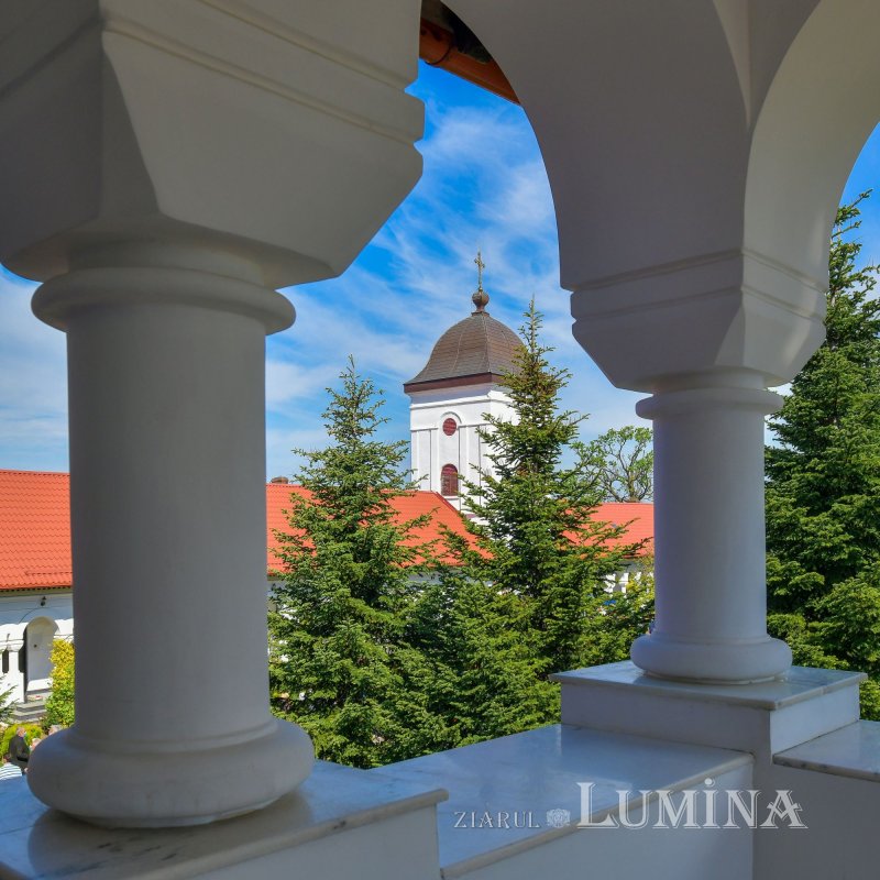 Binecuvântarea Izvorului Tămăduirii la mănăstirea prahoveană Ghighiu 170532