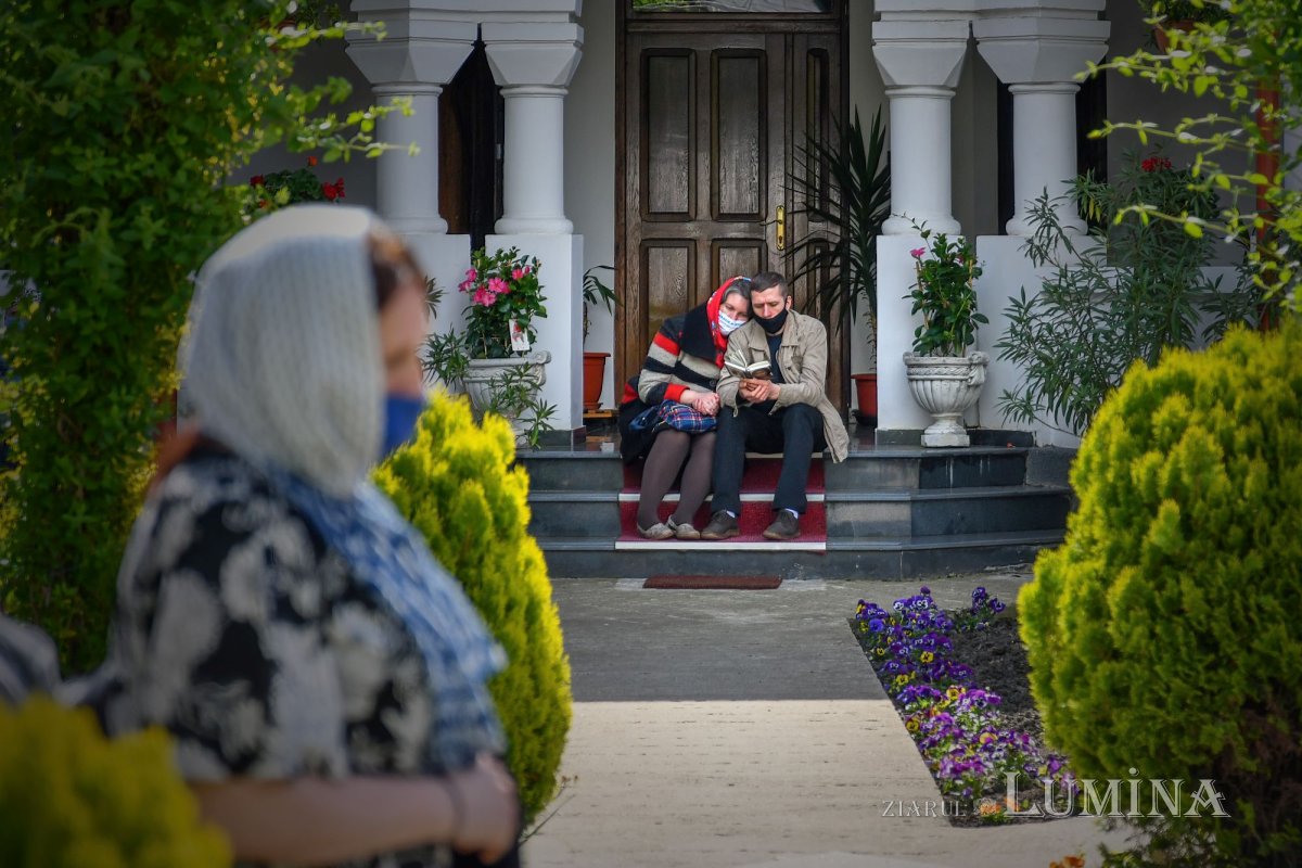 Binecuvântarea Izvorului Tămăduirii la mănăstirea prahoveană Ghighiu 170535