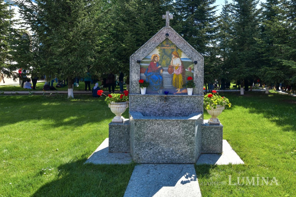 Binecuvântarea Izvorului Tămăduirii la mănăstirea prahoveană Ghighiu 170538