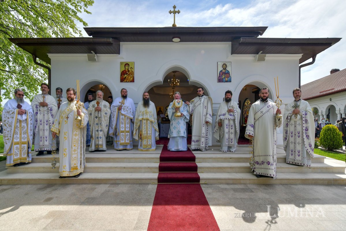 Binecuvântarea Izvorului Tămăduirii la mănăstirea prahoveană Ghighiu 170543